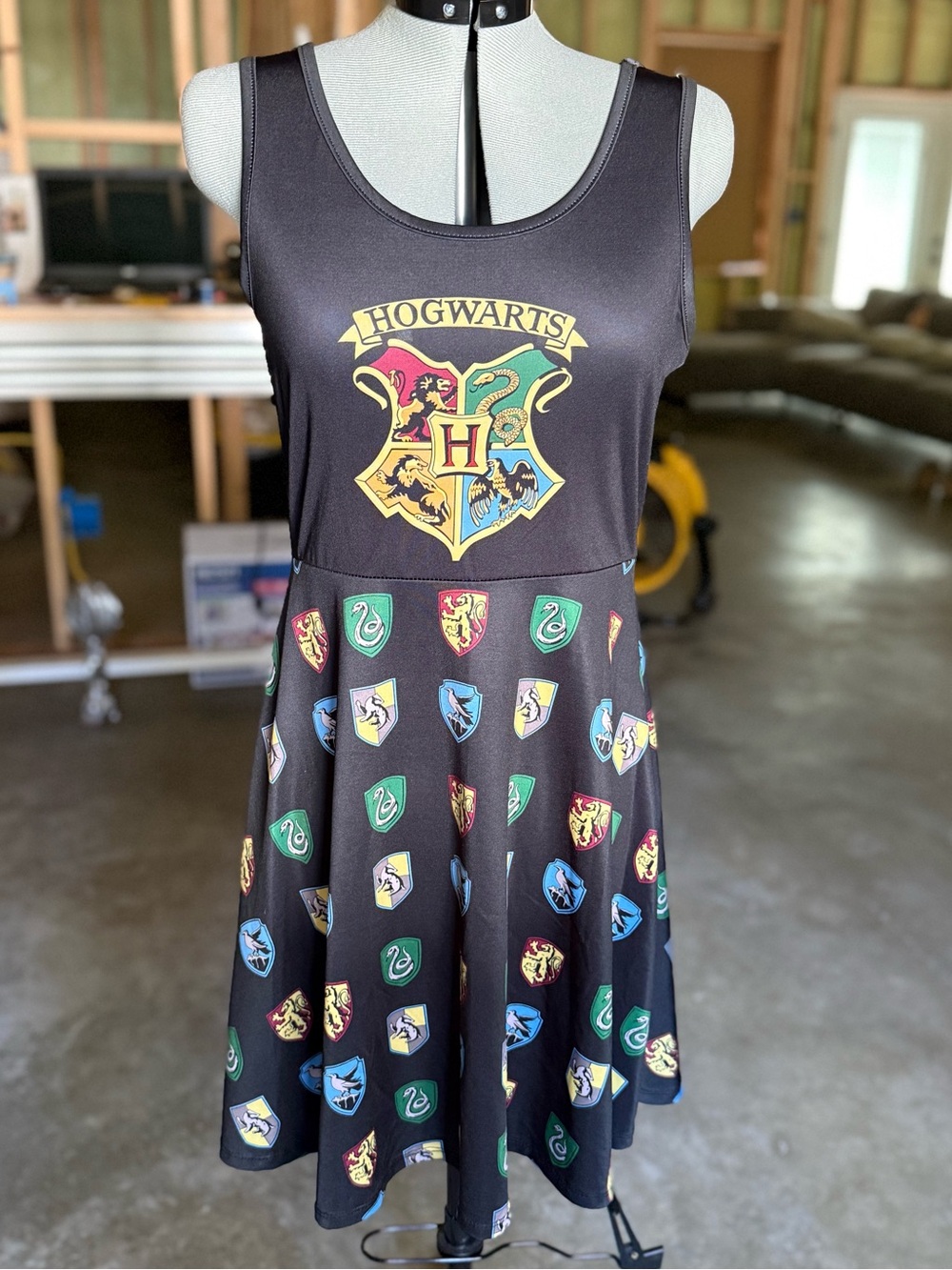 Hogwarts house crest dress